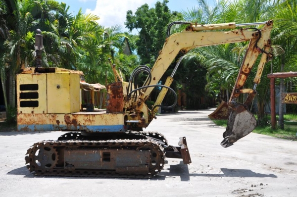 ขาย แบคโฮKOMATSU PC10 สภาพเดิมๆจากญี่ปุ่นยังไม่เคยใช้งานในไทย 89,000เท่านั้น!!