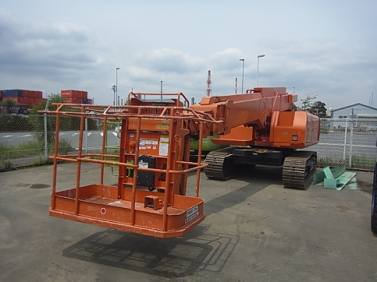 ขายรถกระเช้า  HITACHI  HX220B สภาพดีค่ะ ไม่เก่าเลย สนใจติดต่อเจี๊ยบเลยค่ะ 087-3310254 ค่ะ