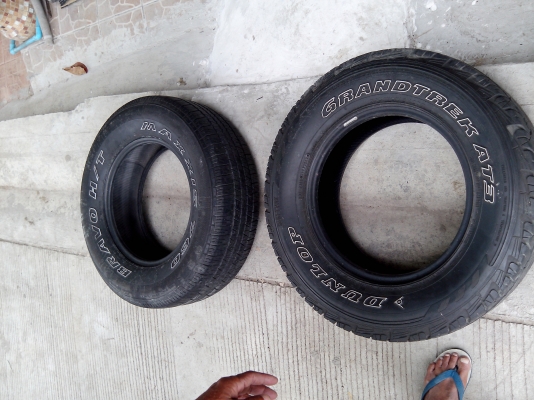 ขายยาง 225/75/15 2 เส้น คนล่ะลาย สภาพดอกดี