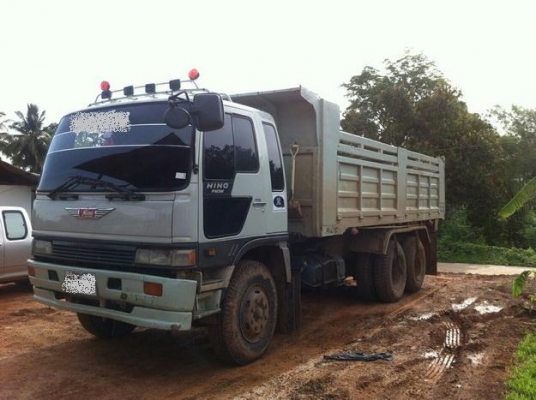 ขาย 10ล้อ2เพลาดั๊ม สภาพสวยๆเดิมๆ HINO FM3MNKD เครื่องเดิมM10C 240HP แห้งดี แรงจริงไม่เยิ้ม เกียร์เดิมๆ ช่วงล่างแน่น คัสซีสวยไม่ผุไม่ดาม กระบะดั๊มเหล็กสหมิตรสภาพสวยไม่มีผุ ยางสวย10เส้น หัวบางภายในสวยคอนโซลครบ แอร์ กระจกไฟฟ้า พ.พาวเวอร์ ทริฟฟี่ ระบบลากจูงคร