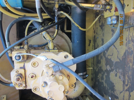 ขายด่วนรถแบคโฮ