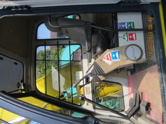 ขายด่วนรถแบคโฮ