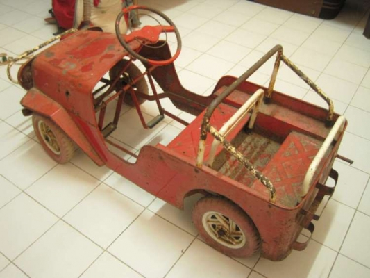 ขออนุญาติขาย รถจี๊ปเด็กปั่นเก่า ขออนุญาติขาย รถจี๊ปเด็กปั่นเก่า