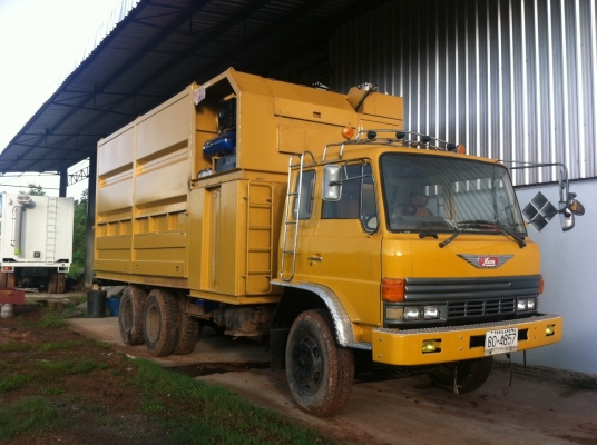 รถส่งปูนผง ใช้กับงาน Inplace recycling