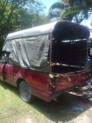 ขาย kb 2500 ฝาทอง แคป มีหลังคา ราคาถูกครับ