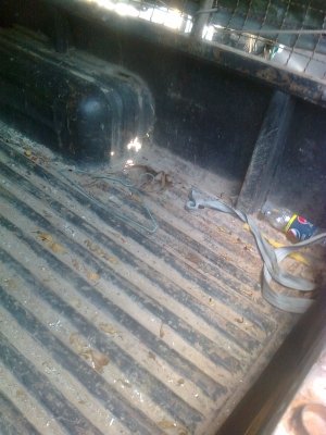 ขาย kb 2500 ฝาทอง แคป มีหลังคา ราคาถูกครับ