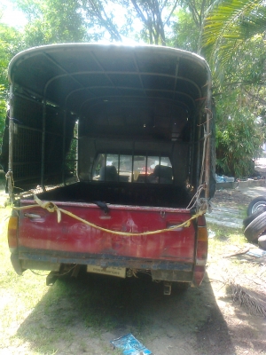 ขาย kb 2500 ฝาทอง แคป มีหลังคา ราคาถูกครับ