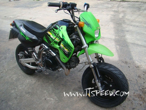 KSR สีเขียวลาย 5.5 ปี53 รถบ้านเครื่องเดิมๆมีของแถม