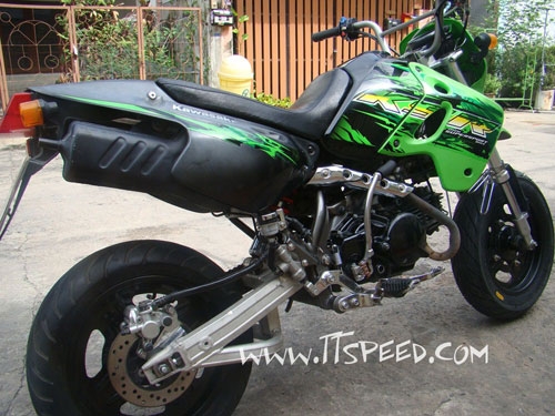 KSR สีเขียวลาย 5.5 ปี53 รถบ้านเครื่องเดิมๆมีของแถม