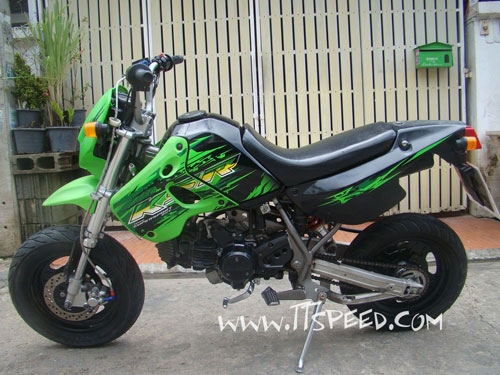 KSR สีเขียวลาย 5.5 ปี53 รถบ้านเครื่องเดิมๆมีของแถม