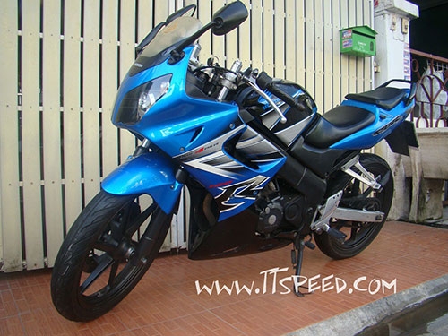 CBR 150 ไมล์เหลืองมือเดียวปี 49 CBR 150 ไมล์เหลืองมือเดียวปี 49