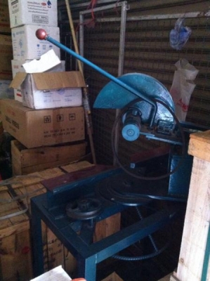 ขายเเท่นตัดมุ้งลวด พร้อม มอเตอร์ มิตซู 1/3+ราคาพิเศษ ของใหม่ครับ