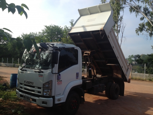 ขายหกล้อดั้ม FRR 210 ยูโร 3 ปี 53 สวยๆ เดิมๆ หัวเก๋ง แชชซี กะบะ ทุกอย่างสีเดิมโรงงาน ไม่มีการเก็บงานมาย้อมแมว รถบ้านพร้อมใช้