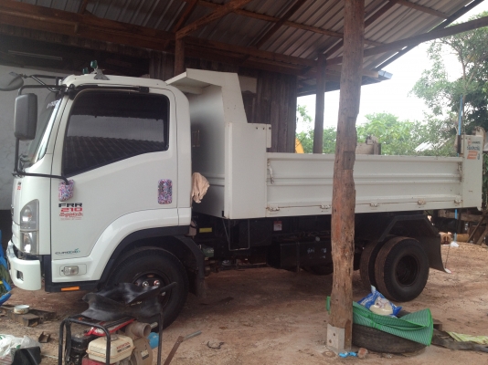 ขายหกล้อดั้ม FRR 210 ยูโร 3 ปี 53 สวยๆ เดิมๆ หัวเก๋ง แชชซี กะบะ ทุกอย่างสีเดิมโรงงาน ไม่มีการเก็บงานมาย้อมแมว รถบ้านพร้อมใช้