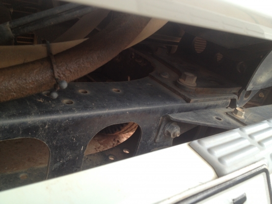 ขายหกล้อดั้ม FRR 210 ยูโร 3 ปี 53 สวยๆ เดิมๆ หัวเก๋ง แชชซี กะบะ ทุกอย่างสีเดิมโรงงาน ไม่มีการเก็บงานมาย้อมแมว รถบ้านพร้อมใช้