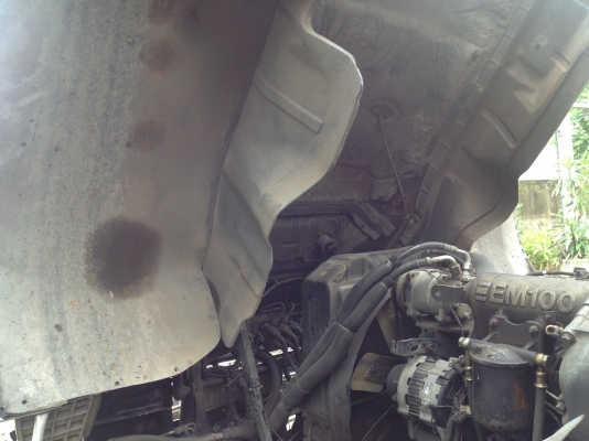 ขายสิบล้อ HINO FL227 1เพลา เครื่อง EM100 220แรง บรรทุกตู้เปียกแสตนเหรด สภาพตามรูป เครื่องดีแห้งแน่น เกียรเดิมดี รถพร้อม รถสวยมากๆเจ้าของดูแลอย่างดี ทะเบียนหมด57 รถเดิมๆ สีบาง คัซซีไม่มีผุ ยางดีทุกเส้น  890,000.- อู่ช่างหน่อง 082-028-2888