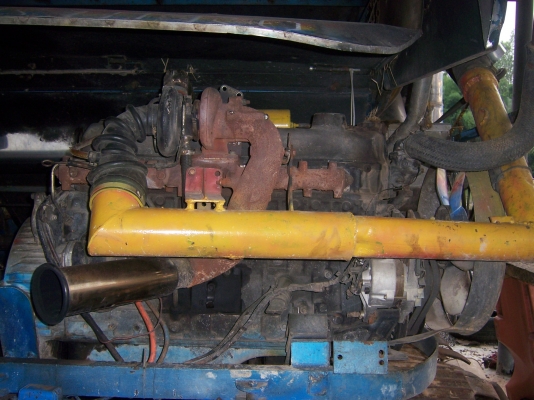 ขายรถเกี่ยวข้าวเกษตรพัฒนา ขายรถเกี่ยวข้าวเกษตรพัฒนา