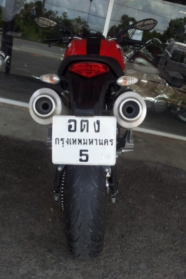 ขายถูก!!DUCATI Monster 800 cc. Year 2012 เพียง 3xx,xxx THB.เวสโคสน์ ภูเก็ต