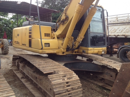 ต้องการขาย โคมัสสุ Komassu PC200-6ต่อรองราคาได้ครับ ต้องการขาย โคมัสสุ Komassu PC200-6ต่อรองราคาได้ครับ