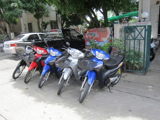 ยังไงก็ขาย wave100s UBOX 5คันราคาปลีกส่ง ชุดโอนครบ