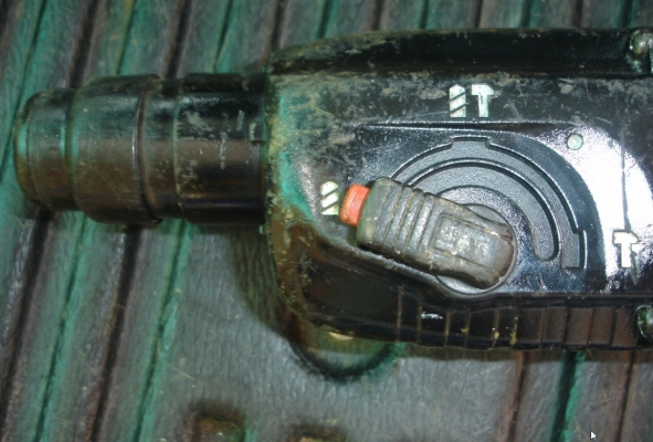 ขายสว่านโรตารี่ MAKITA  3 ระบบรุ่นHR 2451 24 mm