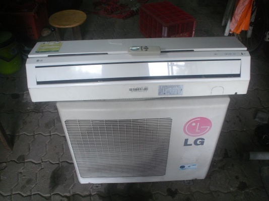 หนุ่มพิโลกคุณครับ**สภาพดีมาก LGขนาด12624BTU**ขายตามสภาพ**ครับท่านผู้ชม