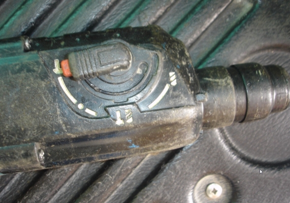 ขายสว่านกระแทกโรตารี่ Makita 3ระบบ รุ่น HR2453