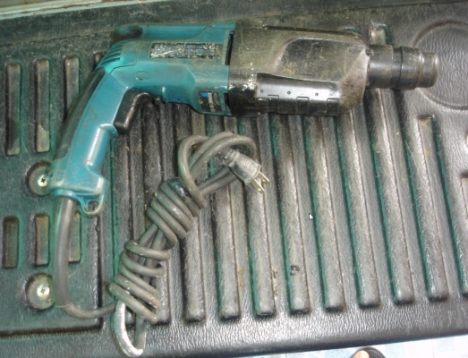 ขายสว่านกระแทกโรตารี่ Makita 3ระบบ รุ่น HR2453