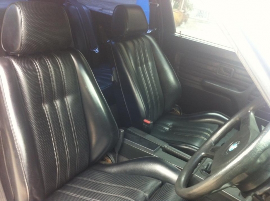 ขายE30 2ประตู วางSR20หลังหัก ติดแก๊สLPGประหยัดๆ ดิสเบรค4ล้อ แม็กLENSO เครื่องเสียงชุดใหญ่ สีสวยๆ