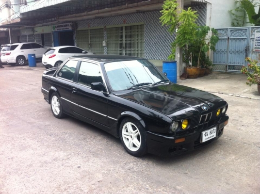 ขายE30 2ประตู วางSR20หลังหัก ติดแก๊สLPGประหยัดๆ ดิสเบรค4ล้อ แม็กLENSO เครื่องเสียงชุดใหญ่ สีสวยๆ