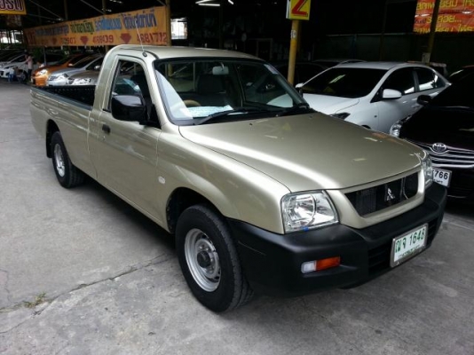 MITSUBISHI STRADA SINGLE 2.5 2004 MITSUBISHI STRADA SINGLE 2.5 2004