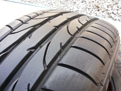 ขายยาง225/50/16 ปี 2708 BRIDGESTON POTENZA RE050A  JAPAN  1  ชุด