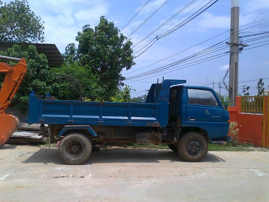 ขายด่วน..รถหกล้อดั้ม TOYOTA รุ่นไอ้หนุ่มทางหลวง รถสวยพร้อมใช้ มีทะบียนครบ.