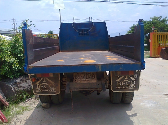 ขายด่วน..รถหกล้อดั้ม TOYOTA รุ่นไอ้หนุ่มทางหลวง รถสวยพร้อมใช้ มีทะบียนครบ.