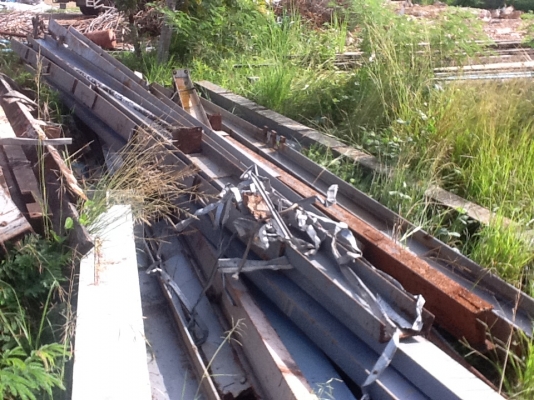 ขายเหล็กฉากและ I-beam มือสอง