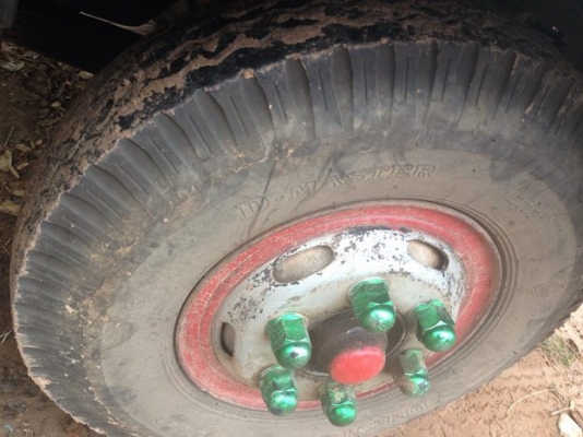 ***ขายแล้วครับขอบคุณ Truck2hand ขาย 6ล้อช่วงยาว 5.50ม. ISUZU ROCKY FRR 175 เครื่อง6BG1 175HP เครื่องส้มยอดนิยม แห้งๆไม่เยิ้มแรงดีประหยัด ช่วงล่างแน่นคัสซีสวยไม่ผุไม่ดาม กระบะคอกไม้ยาว5.50ม.สภาพดีไม่ผุ หัวบางภายในสวย คอนโซลครบ  พ.พาวเวอร์ ทริฟฟี่ ยาง8.25ดี