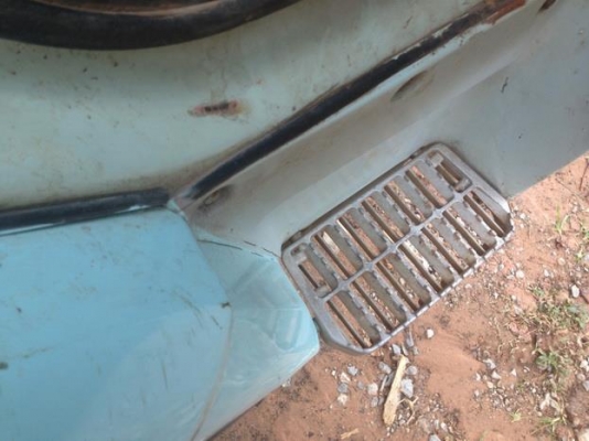 ***ขายแล้วครับขอบคุณ Truck2hand ขาย 6ล้อช่วงยาว 5.50ม. ISUZU ROCKY FRR 175 เครื่อง6BG1 175HP เครื่องส้มยอดนิยม แห้งๆไม่เยิ้มแรงดีประหยัด ช่วงล่างแน่นคัสซีสวยไม่ผุไม่ดาม กระบะคอกไม้ยาว5.50ม.สภาพดีไม่ผุ หัวบางภายในสวย คอนโซลครบ  พ.พาวเวอร์ ทริฟฟี่ ยาง8.25ดี