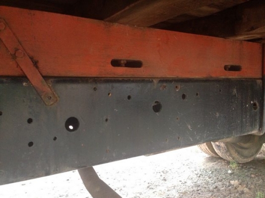 ***ขายแล้วครับขอบคุณ Truck2hand ขาย 6ล้อช่วงยาว 5.50ม. ISUZU ROCKY FRR 175 เครื่อง6BG1 175HP เครื่องส้มยอดนิยม แห้งๆไม่เยิ้มแรงดีประหยัด ช่วงล่างแน่นคัสซีสวยไม่ผุไม่ดาม กระบะคอกไม้ยาว5.50ม.สภาพดีไม่ผุ หัวบางภายในสวย คอนโซลครบ  พ.พาวเวอร์ ทริฟฟี่ ยาง8.25ดี