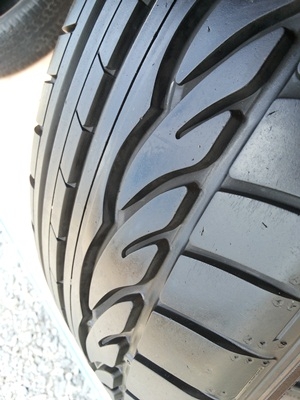 ขายยาง205/45/17 ปี 3507 DUNLOP SP01  Germany  1  คู่