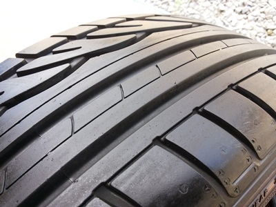 ขายยาง205/45/17 ปี 3507 DUNLOP SP01  Germany  1  คู่