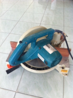 เครื่องตัดองศาMakitaรุ่นLS1040สภาพดี ราคาถูกๆ เครื่องตัดองศาMakitaรุ่นLS1040สภาพดี ราคาถูกๆ