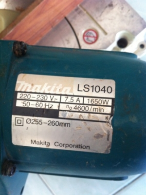 เครื่องตัดองศาMakitaรุ่นLS1040สภาพดี ราคาถูกๆ เครื่องตัดองศาMakitaรุ่นLS1040สภาพดี ราคาถูกๆ