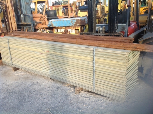 ขายแผ่นรองมิเนียมใช้ปูพื้นรองขารถเครน