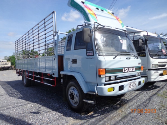 ISUZU ROCKY FTR 32NR รถห้าง เครื่อง 195 แรงม้า 6HE1 พวงมาลัยพาวเวอร์ เบรกทิฟฟี่ แอร์ครบ กระบะคาร์โก้
