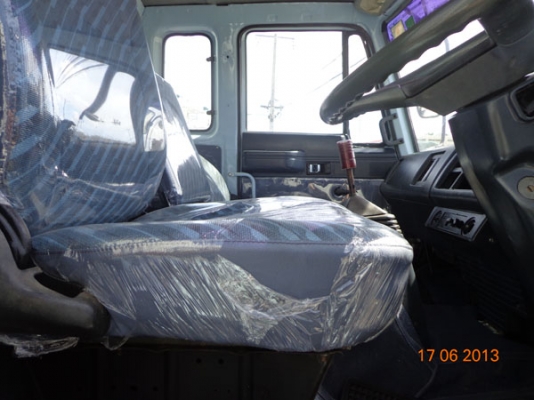 ISUZU ROCKY FTR NR เครื่อง 195 แรงม้า 6HE1 พวงมาลัยพาวเวอร์ เบรกทิฟฟี่ แอร์ครบ ตู้บรรทุก 10บาน มีเสา