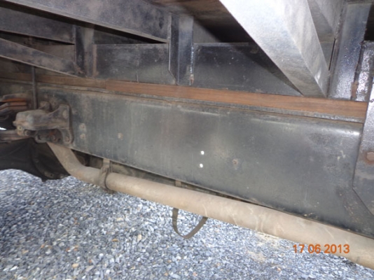 ISUZU ROCKY FTR NR เครื่อง 195 แรงม้า 6HE1 พวงมาลัยพาวเวอร์ เบรกทิฟฟี่ แอร์ครบ ตู้บรรทุก 10บาน มีเสา