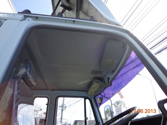 ISUZU ROCKY FTR NR เครื่อง 195 แรงม้า 6HE1 พวงมาลัยพาวเวอร์ เบรกทิฟฟี่ แอร์ครบ ตู้บรรทุก 10บาน มีเสา