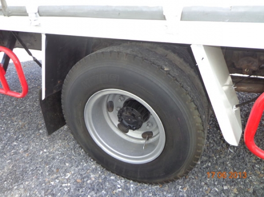 ISUZU ROCKY FTR NR เครื่อง 195 แรงม้า 6HE1 พวงมาลัยพาวเวอร์ เบรกทิฟฟี่ แอร์ครบ ตู้บรรทุก 10บาน มีเสา