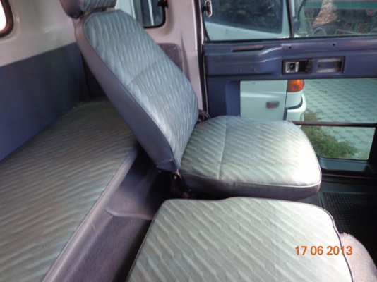ISUZU ROCKY FRR รถประกอบ เครื่อง 175 แรงม้า 6BG1 พวงมาลัยพาวเวอร์ เบรกทิฟฟี่ กระบะคาร์โก้ คอกสูง ยาว