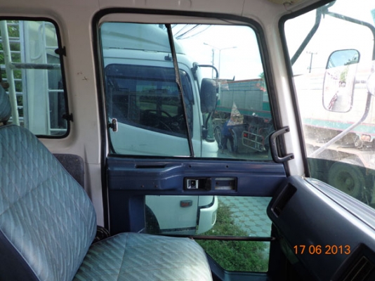 ISUZU ROCKY FRR รถประกอบ เครื่อง 175 แรงม้า 6BG1 พวงมาลัยพาวเวอร์ เบรกทิฟฟี่ กระบะคาร์โก้ คอกสูง ยาว